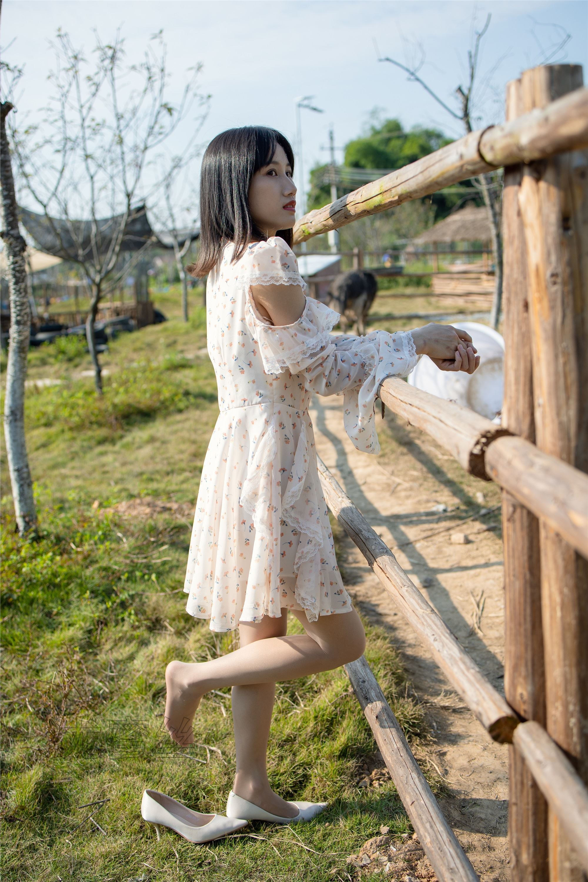 尤蜜丝 穿搭写真 NO.086